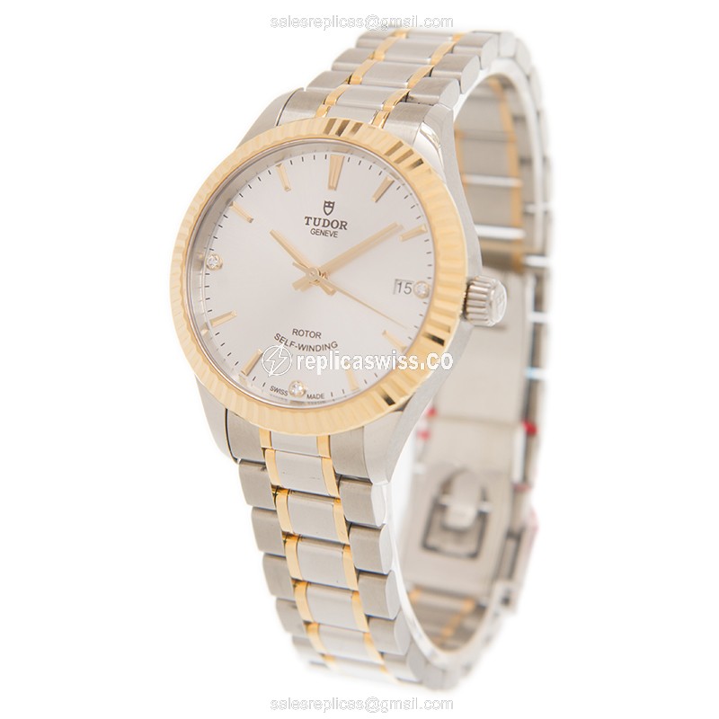 Tudor 12313-65033-369DI-SV Automatic Steel Case Silver Dial Gold Clasp 18kt Steel Band - View 3