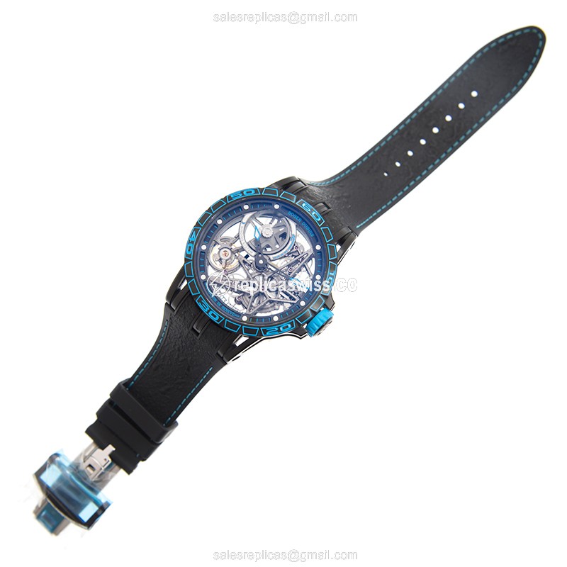 Roger Dubuis RDDBEX0696 EXCALIBUR - Automatic Titanium - Skull Dial - Black Rubber Strap - View 2