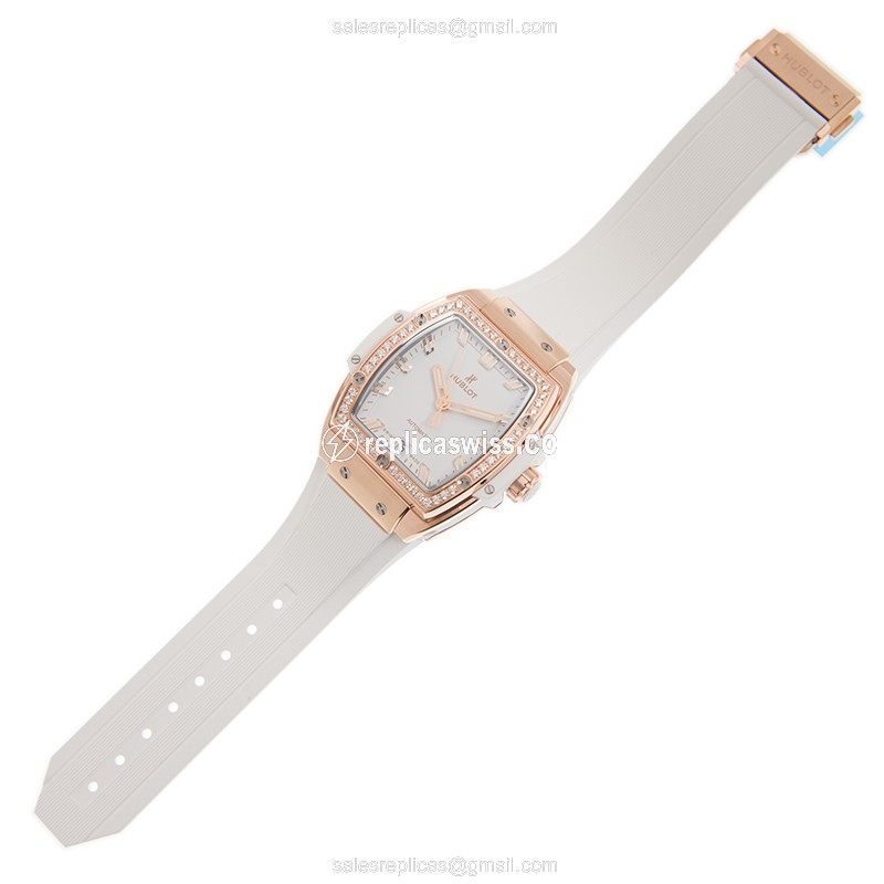 Hublot Spirit of Big Bang Replica - Automatic - 18kt Rose Gold - Diamonds - White Dial - Rubber Strap - View 2