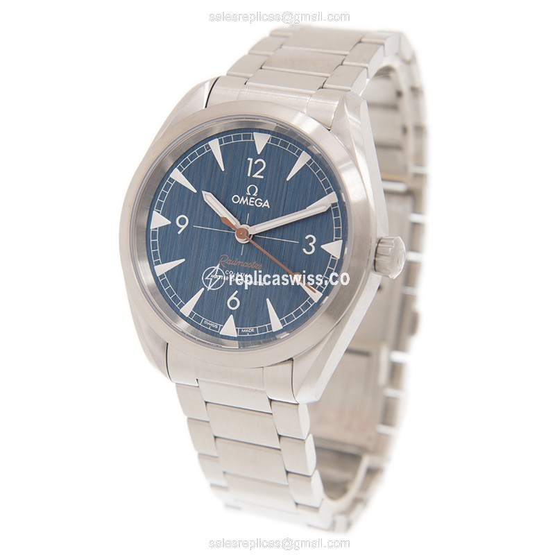 Omega Seamaster Replica - Automatic - Steel - Blue Dial - Silver Steel Clasp - View 3