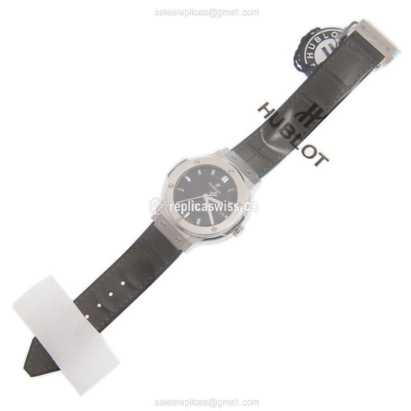 Hublot Classic Fusion Replica - Automatic - Steel - Black Dial - Green Leather Strap - View 2
