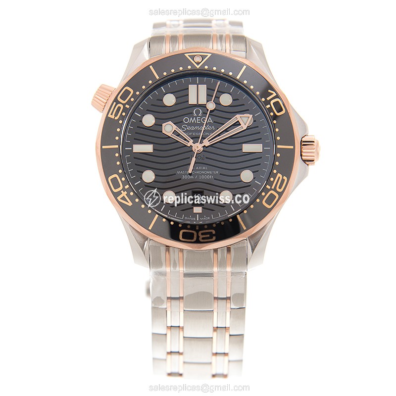 Omega Seamaster Replica - Automatic - 18kt Rose Gold & Steel - Black Dial - Gold Clasp - View 2