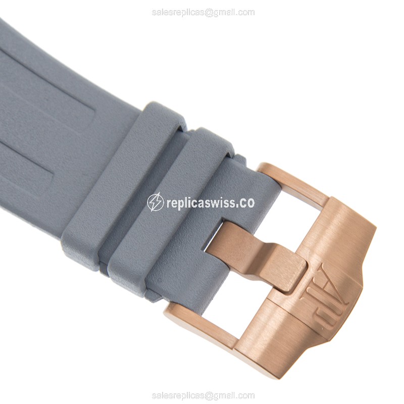 Automatic Watch - Audemars Piguet ROYAL OAK - 18kt Rose Gold - Titanium - Gray Dial - Rubber Strap - View 4