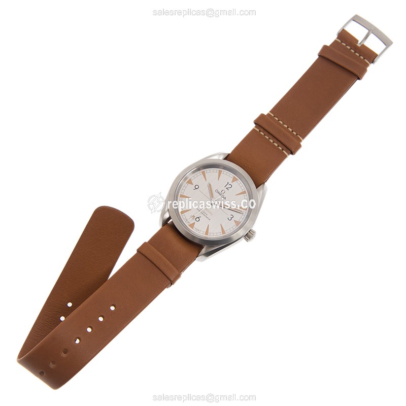 Omega Seamaster Replica - Automatic - Stainless Steel - Silver Dial, Brown Leather Strap - View 2
