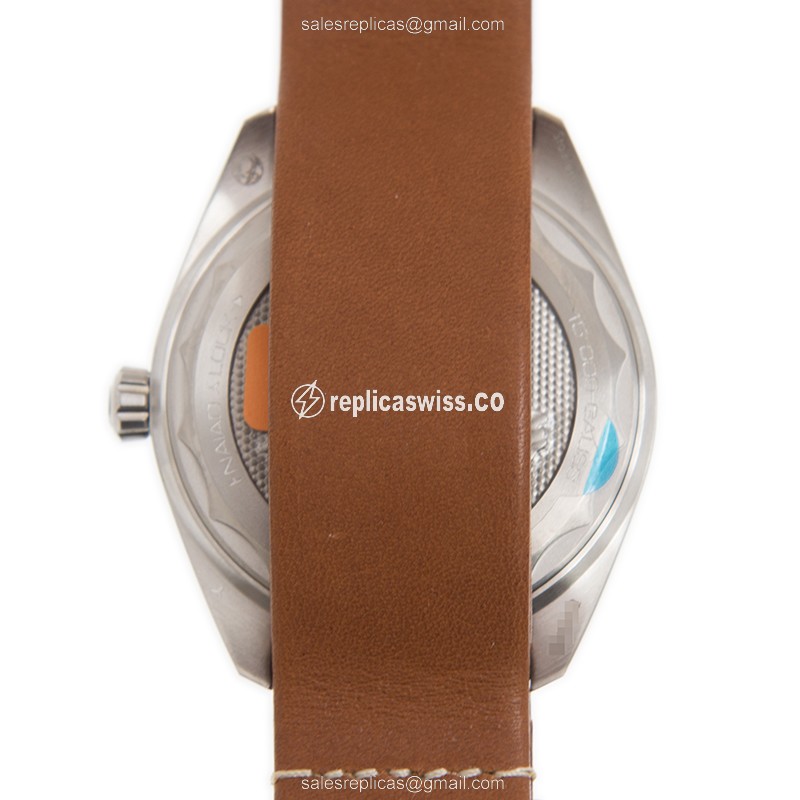 Omega Seamaster Replica - Automatic - Stainless Steel - Silver Dial, Brown Leather Strap - View 3