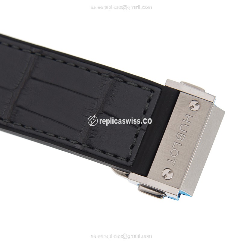 Hublot Classic Fusion Replica - Automatic - Titanium Case - Gray Dial - Grey Alligator Strap - View 4