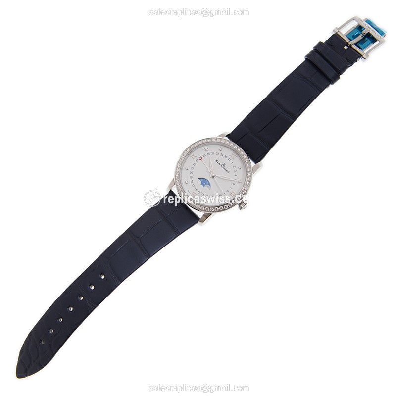Blancpain 6126-4628-55B Classic - Auto - Diamond Case - White Dial - Blue Alligator Strap - View 2