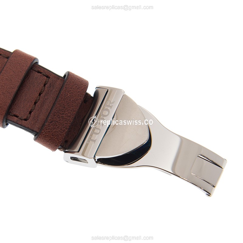 Tudor Heritage Black Bay Replica - Automatic - Steel Case - Black Dial - Brown Leather Strap - View 4