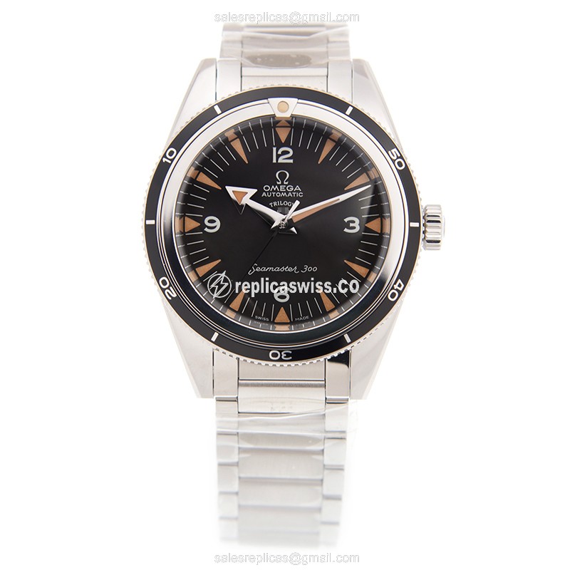 Omega OMEGATRILOGY1957SET Replica - Automatic - Black Dial on Silver Steel Strap - View 4
