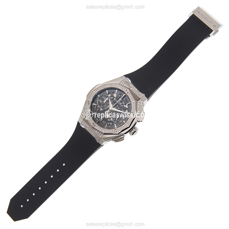 Hublot Classic Fusion Replica - Automatic - Diamond Case - Skull Dial - Black Rubber Strap - View 2