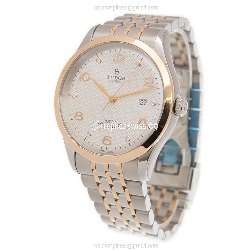 Tudor 1926 Replica - Automatic - 18kt Rose Gold & Steel - Silver Dial - Gold Strap - View 3