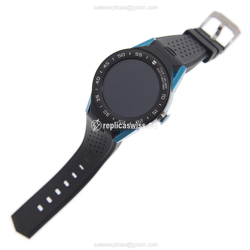 Tag Heuer Connected Replica - Ceramic Case - Black Dial - Rubber strap - Black buckle - View 3
