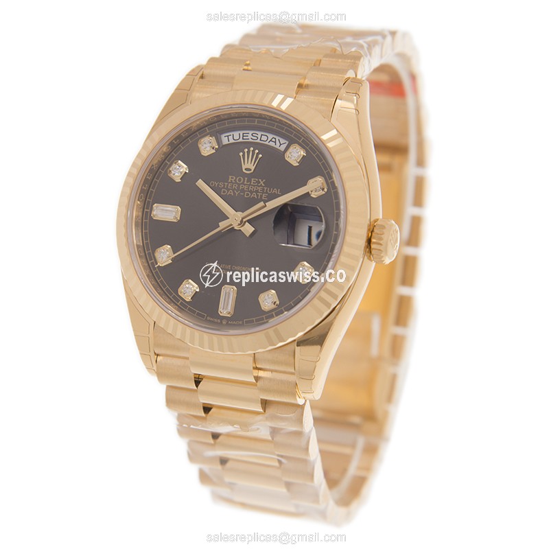 Rolex DAY-DATE Replica - Auto - 18kt Gold - Gray Dial - Gold Strap - View 3