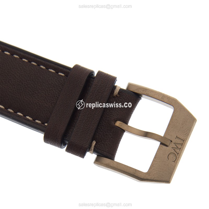 IWC Spitfire Replica - Automatic Bronze - Green Dial - Brown Leather Strap - Buckle Clasp - View 4