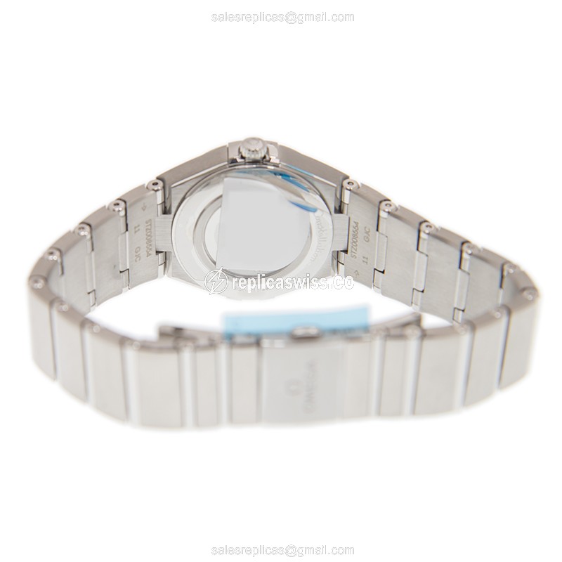 Omega Constellation Quartz - White Dial - Steel Case - Silver Strap - Clasp - View 4