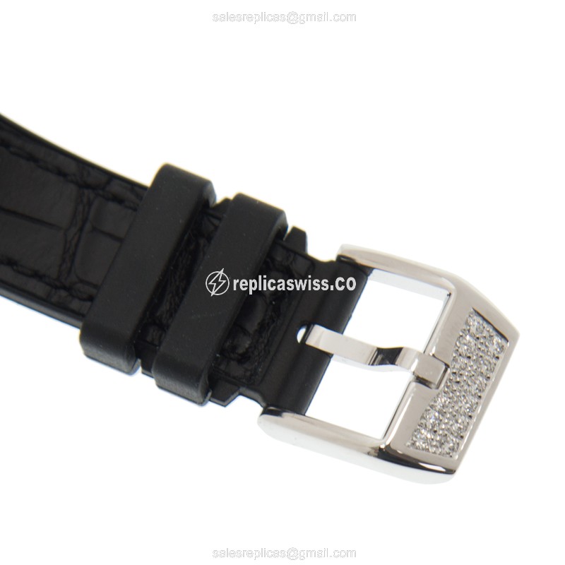 Franck Muller V 32 QZ D CD Vanguard Quartz - Silver Dial on Black Leather Strap - View 4