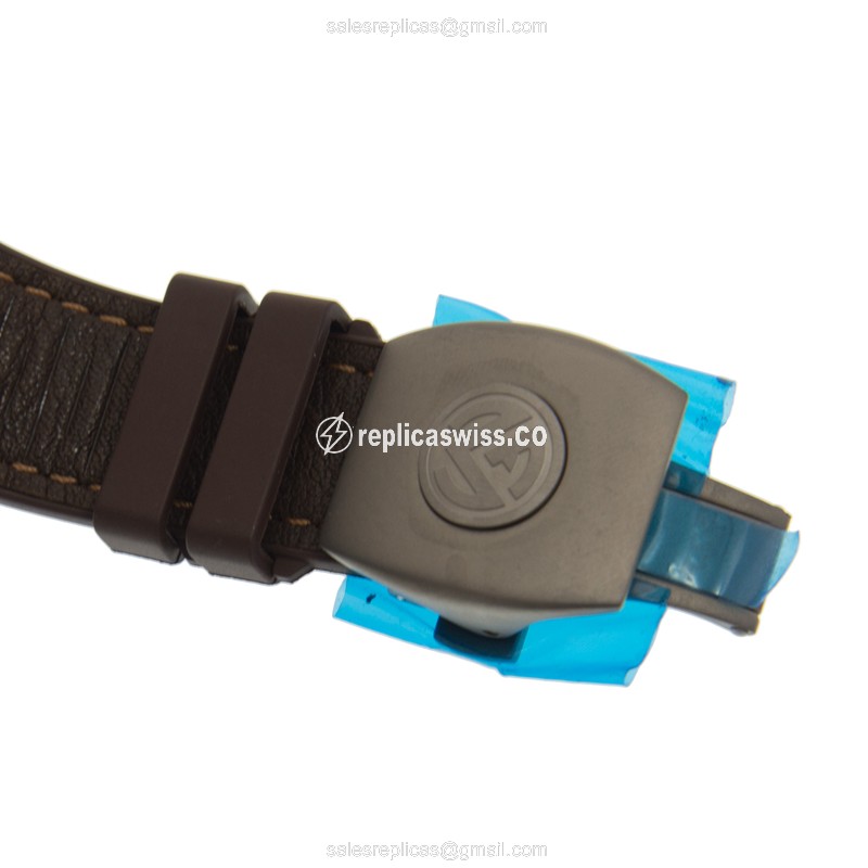 Franck Muller V 45 SC DT LCK Vanguard Auto Stainless Steel Black Dial Brown Leather Clasp - View 4