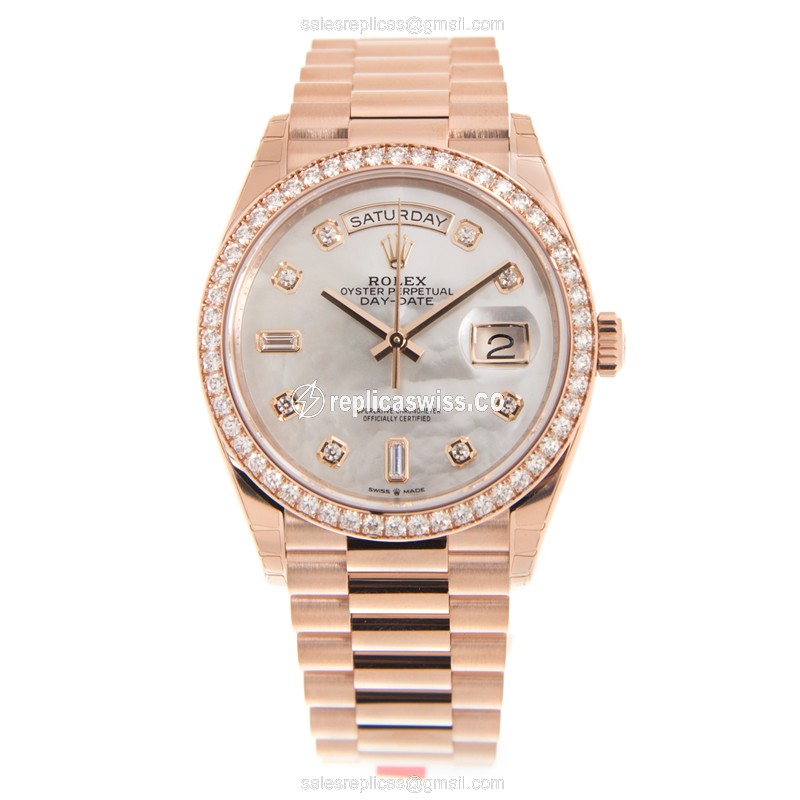 Rolex DAY-DATE Replica - Automatic - 18kt Rose Gold Case - White Dial, Gold Strap - View 2