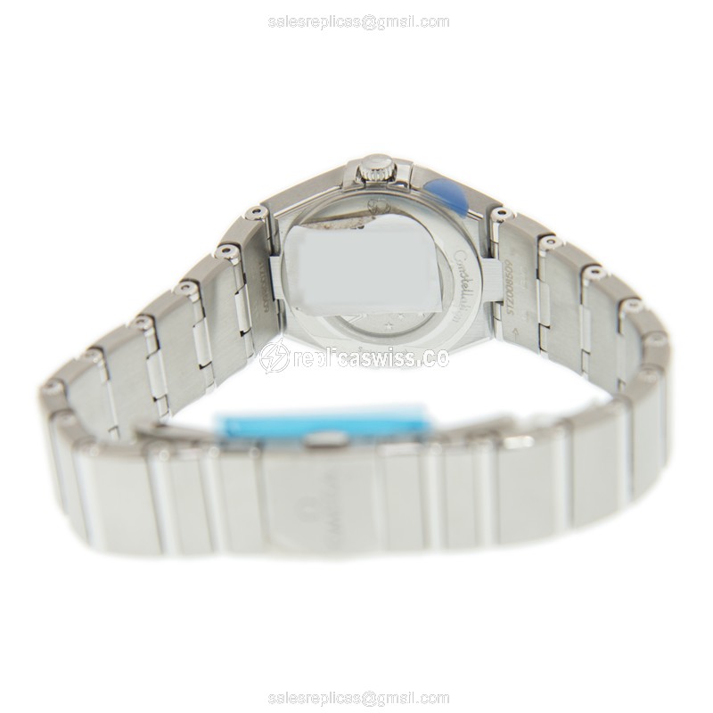 Omega Constellation Quartz - Brown Dial - Steel Case - Silver Strap - Clasp - View 4