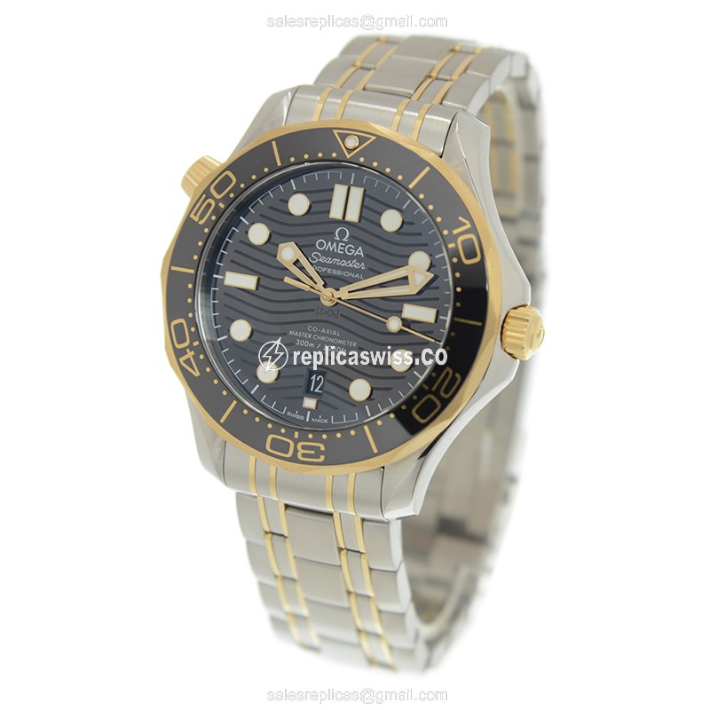 Omega Seamaster Replica - Automatic - Gold/Steel - Black - View 3