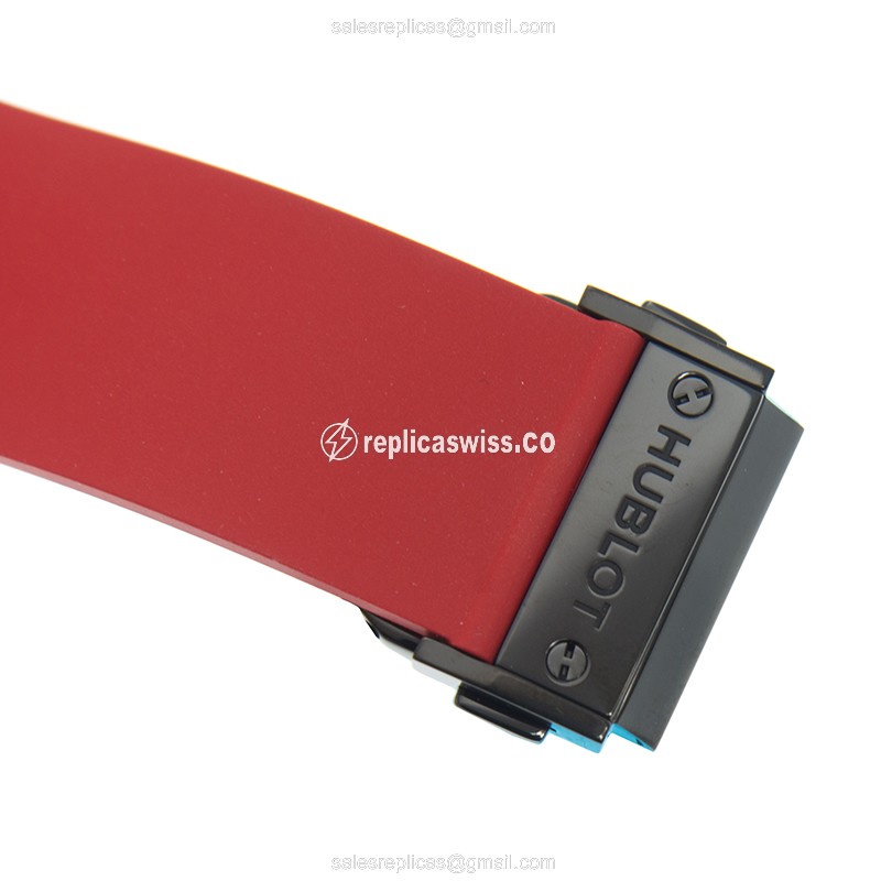 Hublot Classic Fusion Replica - Automatic Ceramic - Black Dial on Red Rubber Strap - View 4