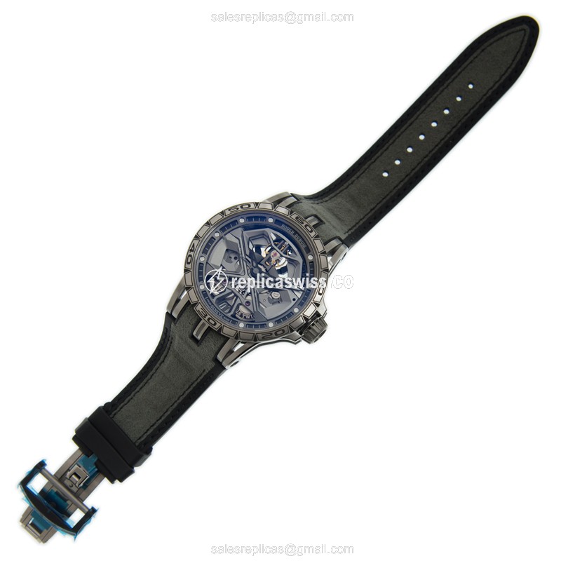 Roger Dubuis RDDBEX0748 EXCALIBUR SPIDER - Automatic Titanium - Skull Dial - Grey Leather Strap - View 2