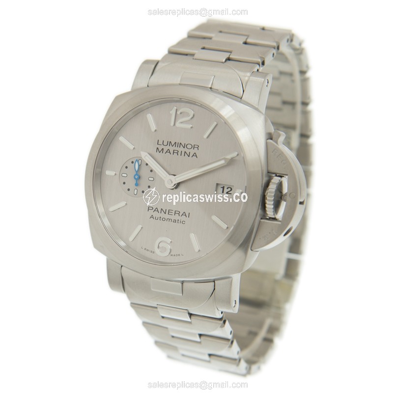 Panerai PAM00977 Replica - Automatic - Steel Case - Silver Dial - Silver Strap - View 3