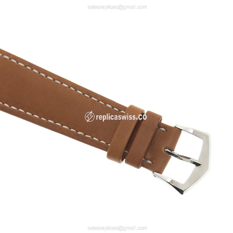 Patek Philippe 5212A-001 Replica - Automatic - Steel Case - White Dial - Brown Cowhide Strap - View 4
