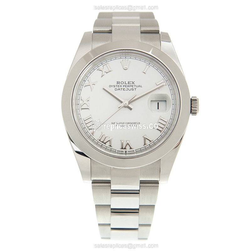 Rolex DATEJUST Replica - Automatic - Steel Case - White Dial on Silver Strap - View 2
