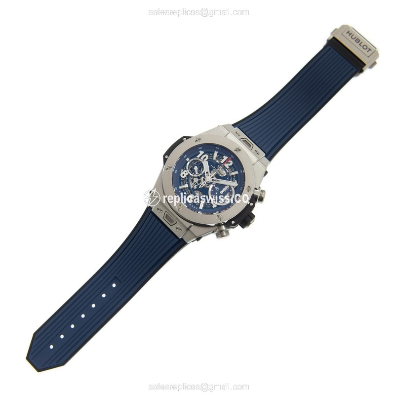 Hublot BIG BANG Automatic - Titanium Case - Blue Dial - Rubber Blue Strap - View 2
