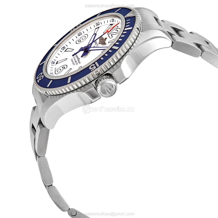 Breitling SuperOcean A17366D81A1A1 Replica - Automatic - Stainless Steel - White Dial - Silver Clasp - View 2