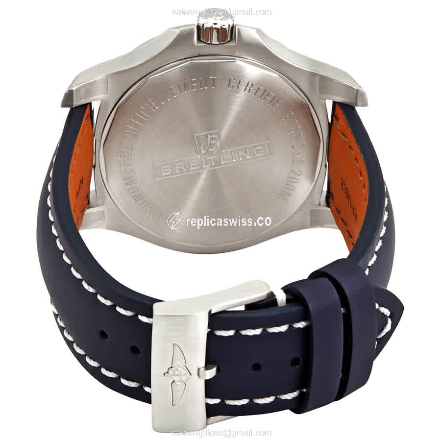 Breitling Challenger Series A17388101C1X1 - Automatic - Blue Dial - Leather Blue Strap - View 3