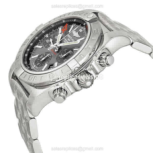 Breitling Challenger Replica - Automatic - Carbon Fiber - Gray Dial - Silver Steel Bracelet - View 2