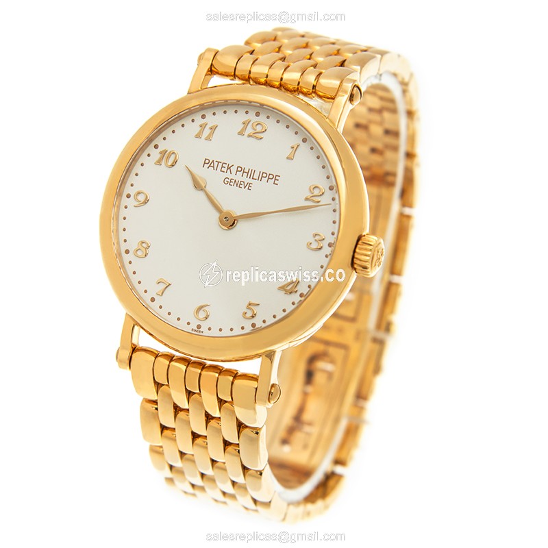 Patek Philippe Calatrava 7200/1R-001 - Auto - 18kt Rose Gold - White Dial - View 3