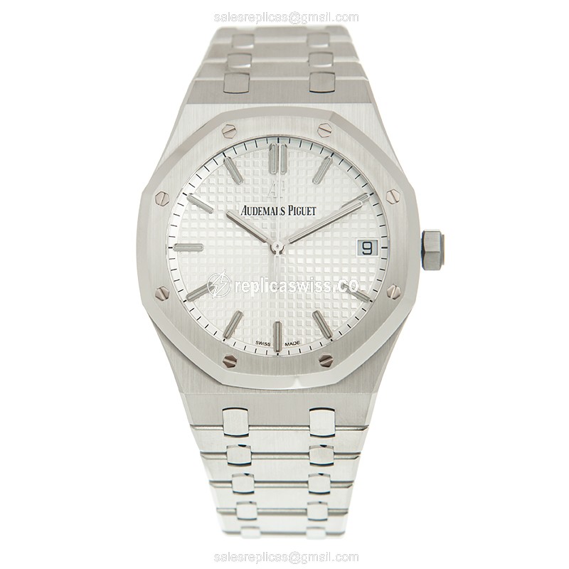 Audemars Piguet 15500ST.OO.1220ST.04 - Automatic - Steel Case - Silver Dial - Steel Band - View 2