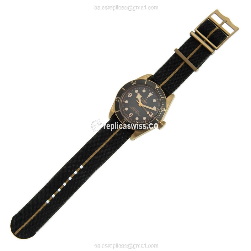 Tudor Black Bay Bronze Replica Watch Auto Bronze Black Dial - View 2