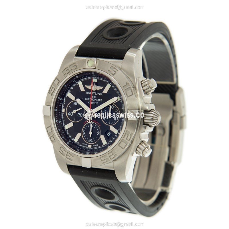 Breitling Challenger Replica Watch - Automatic - Black Dial - View 3