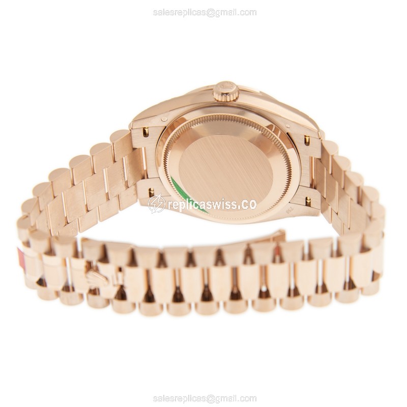 Rolex DAY-DATE Replica - 18kt Rose Gold - Automatic - Pink Dial - Diamond Clasp - View 3