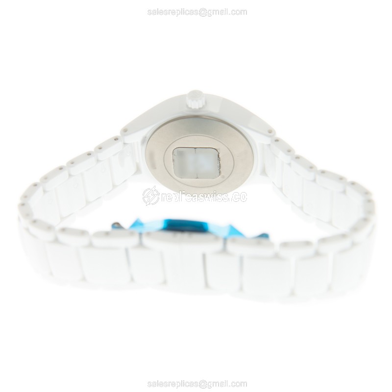 Rado R27244712 TRUE - Automatic Ceramic - White Dial - White Ceramic Strap - View 4