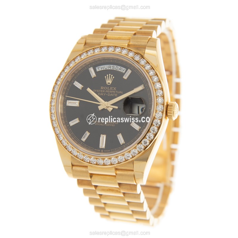 Rolex 228348RBR-0001 DAY-DATE Automatic 18kt Gold & Diamond - View 3