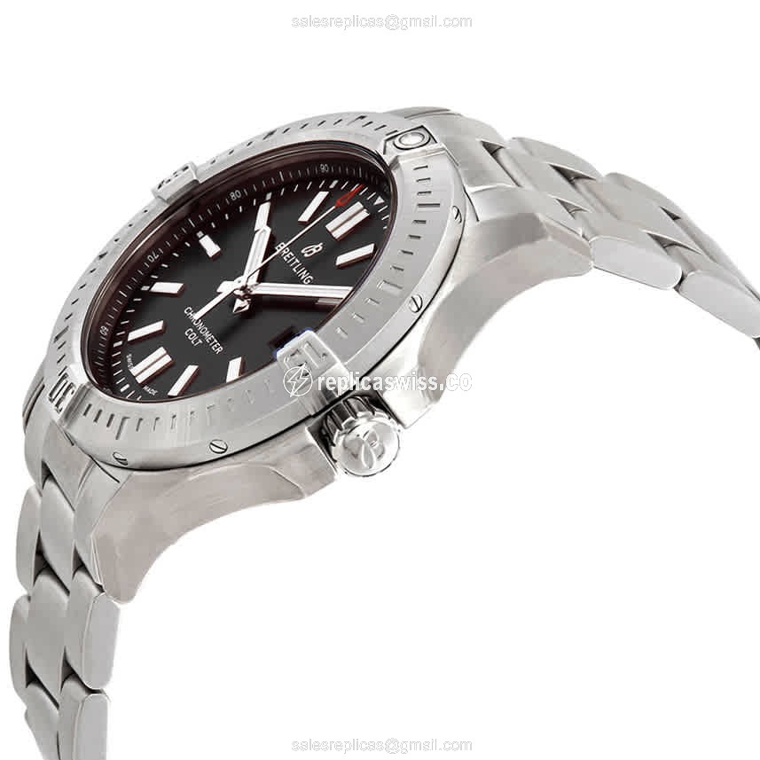 Breitling Challenger Series A17388101B1A1 - Automatic - Black Dial - Steel Case & Band - View 2