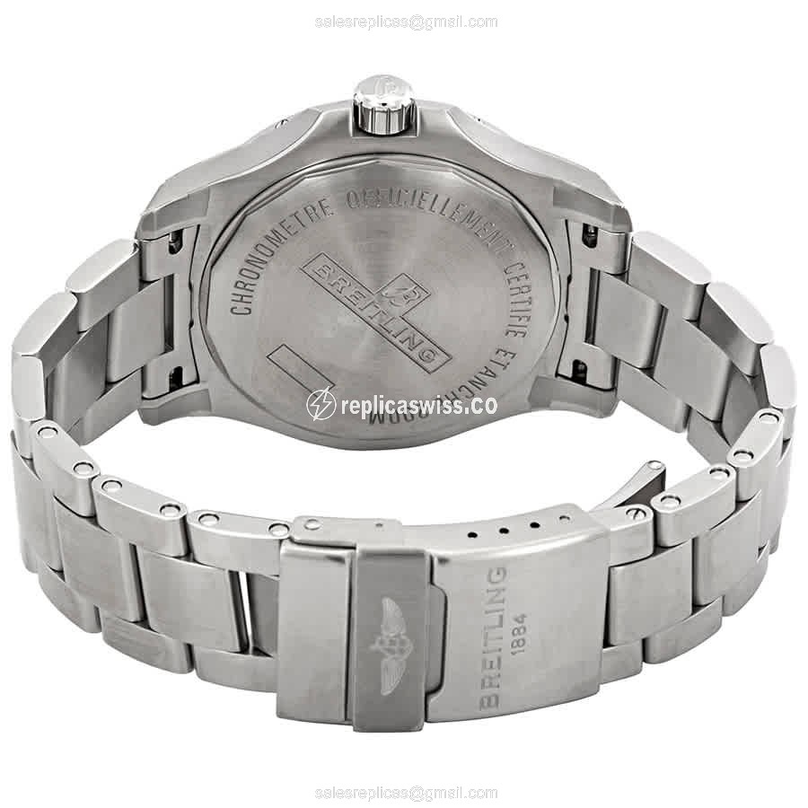 Breitling Challenger Series A17388101B1A1 - Automatic - Black Dial - Steel Case & Band - View 3