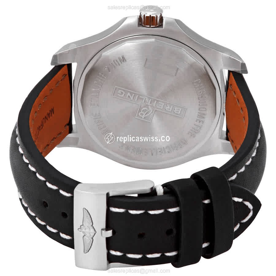 Breitling Challenger A17313101G1X1 - Automatic - Steel - White Dial - Black Cowhide Strap - View 3