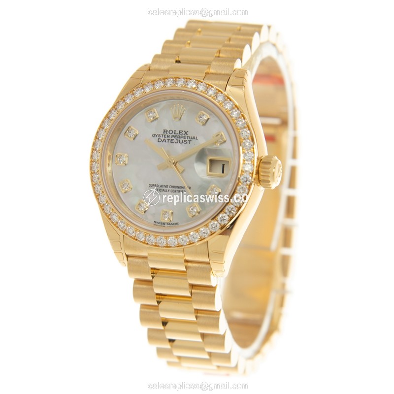 Rolex Lady Datejust Replica - 18kt Gold - White Dial on Gold Strap - View 3