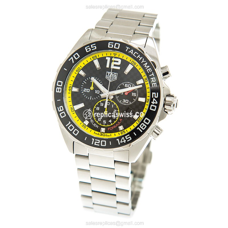 Tag Heuer Formula 1 Quartz - Steel Case - Black Dial - Silver Strap - Clasp - View 3