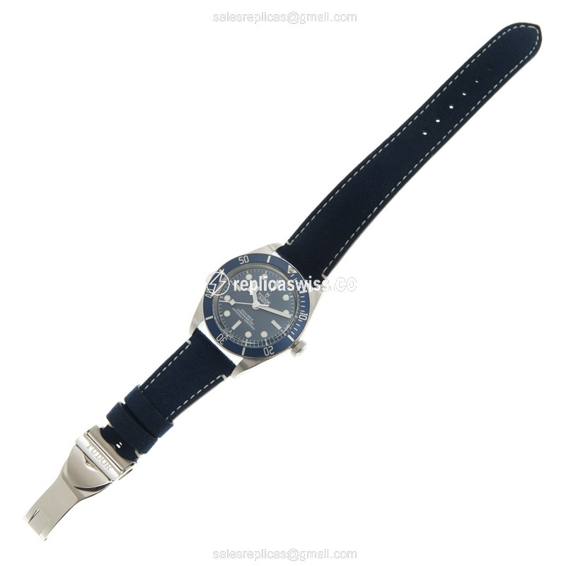 Tudor Black Bay 1958 - Automatic - Steel - Blue Dial - Leather Strap - View 2