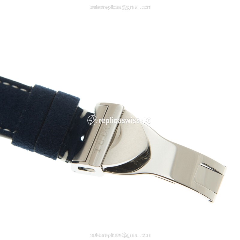 Tudor Black Bay 1958 - Automatic - Steel - Blue Dial - Leather Strap - View 4
