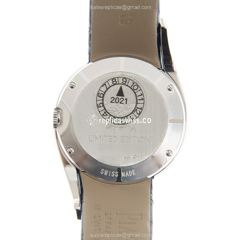 Piaget LIMELIGHT GALA Quartz - 18kt White Gold - Blue Dial - Diamond - Buckle Clasp - View 3