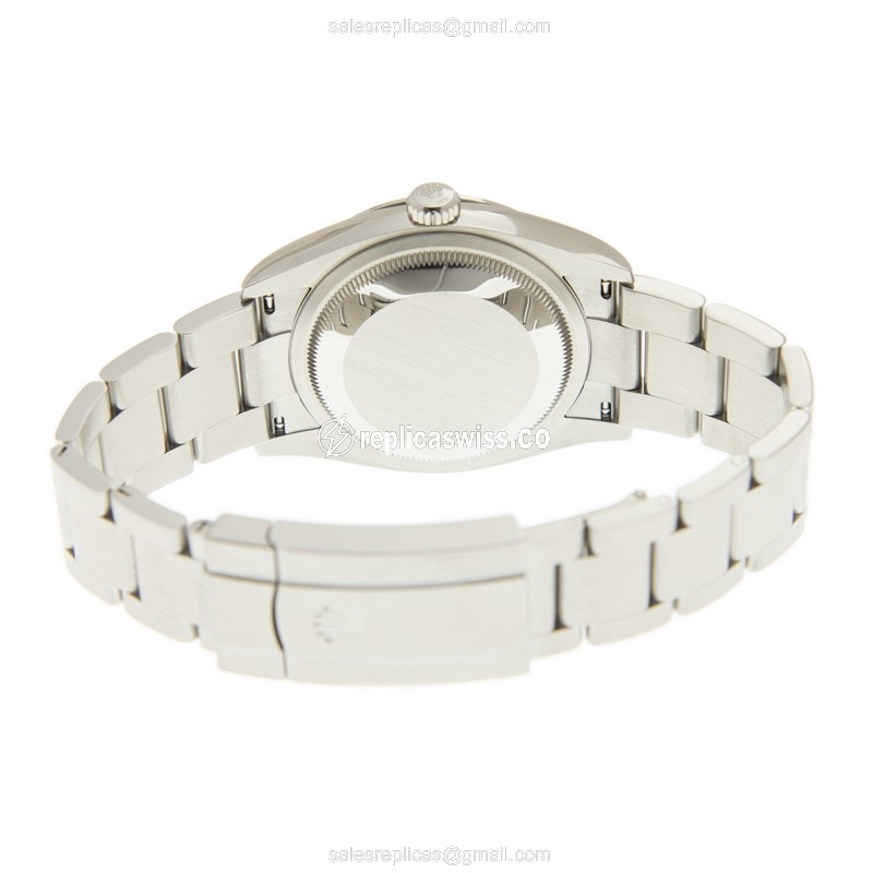 Rolex OYSTER PERPETUAL Automatic Steel - Red Dial on Silver Steel Band - View 4