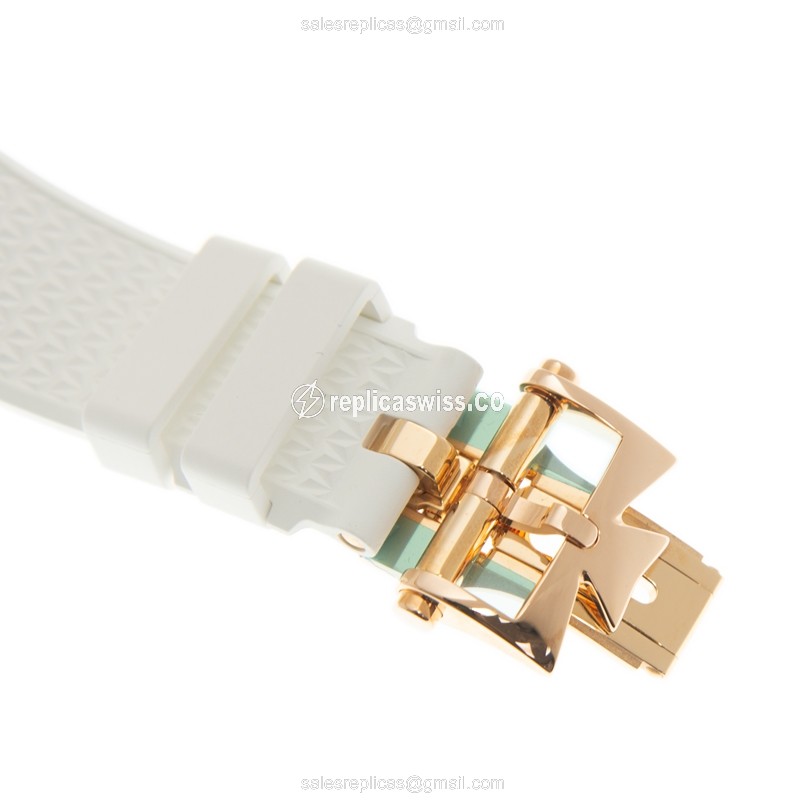 Vacheron Constantin Replica Overseas - Quartz - 18kt Rose Gold - Diamonds - Silver Dial - Leather Strap - White Buckle - View 4